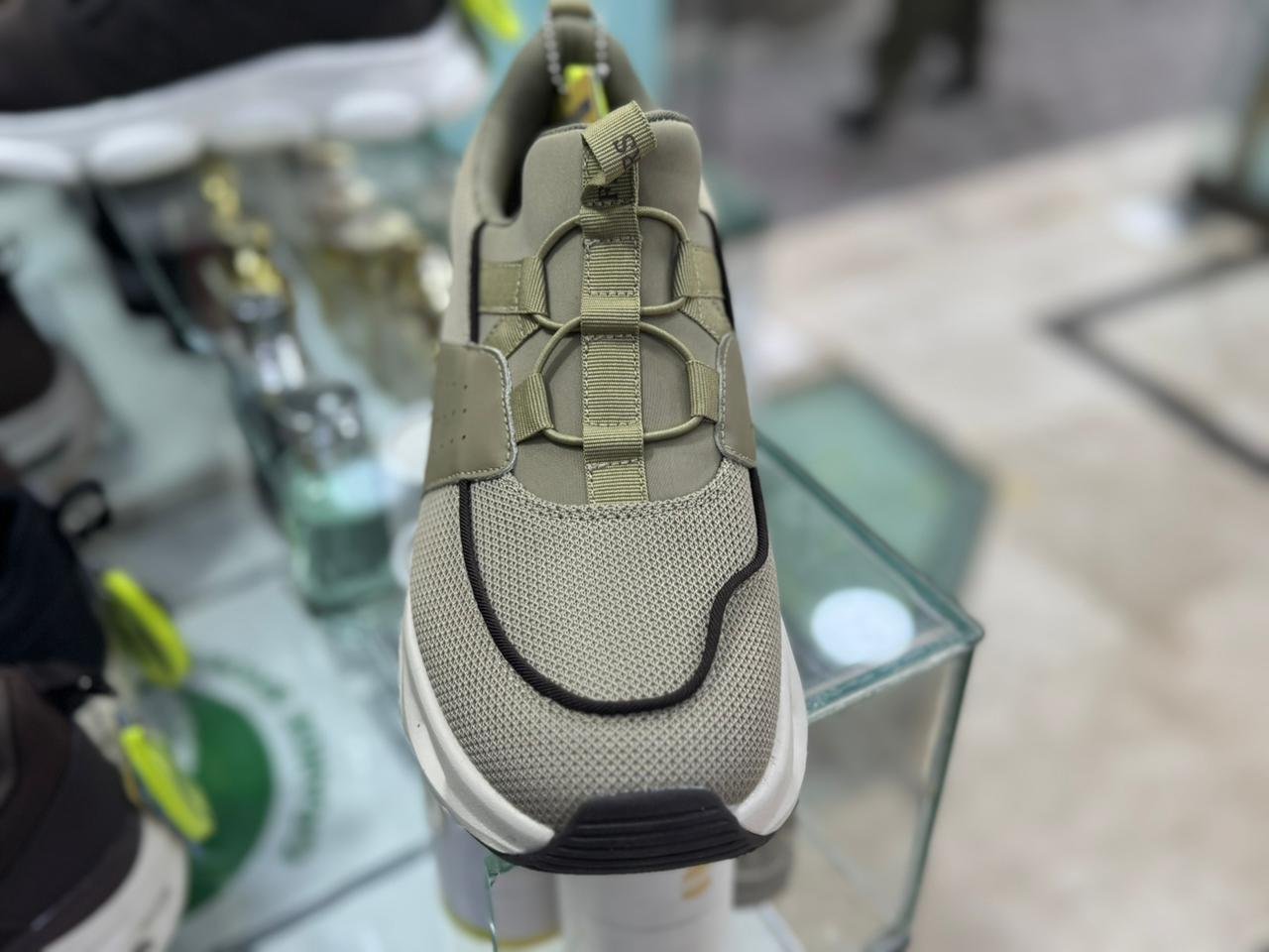 Grande Performance Runner - Image 8